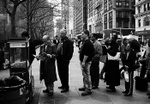 063 - Pop Corn Queue - Alberto Guerrera - New York (U.S.A.)